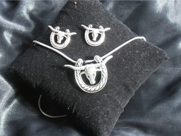 Longhorn Necklace and Earrings